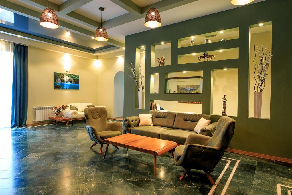 Apartment Georgia ティビリシ エクステリア 写真